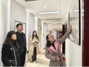 學(xué)會(huì)參訪協(xié)會(huì)、研究院、企業(yè)，共探合作發(fā)展新路徑