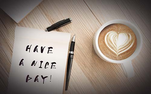 成人自考網(wǎng)上報(bào)名還要去現(xiàn)場(chǎng)嗎？