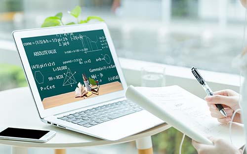 成人高考拿什么學(xué)位英語證書？