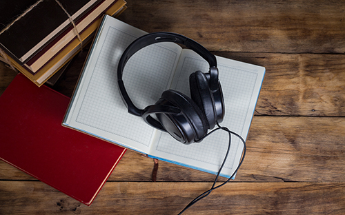 成人高考去機(jī)構(gòu)還是網(wǎng)上報(bào)名？