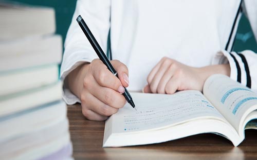 成人高考有音樂(lè)藝術(shù)專業(yè)嗎？