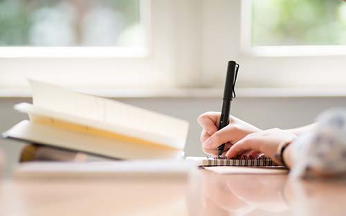 廣州成人高考臨床醫(yī)學(xué)的就業(yè)方向？