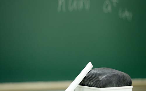 天津成人高考有播音專業(yè)嗎？