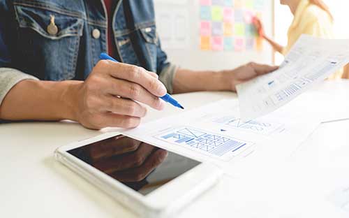 成人高考報(bào)名費(fèi)是多少錢？