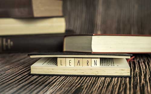 女生報考成人高考選哪個專業(yè)好？學歷有用嗎？