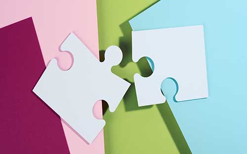 海南成人高考考試時間是多久？