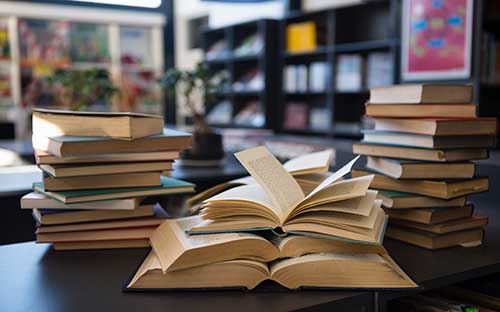 成人自學(xué)考試考生該如何復(fù)習(xí)？