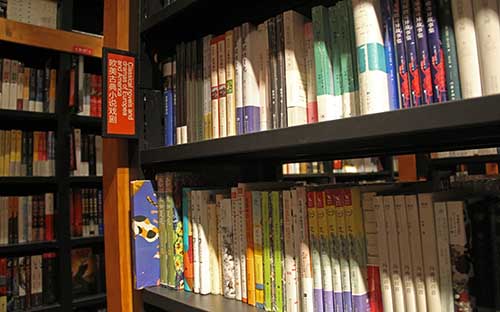 新疆成人高考成績(jī)查詢?nèi)肟谑悄膫€(gè)？