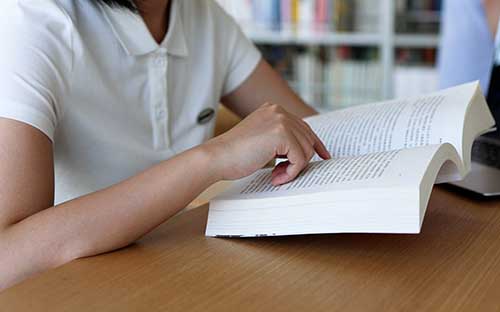 自考會計專業(yè)難不難？好找工作嗎？