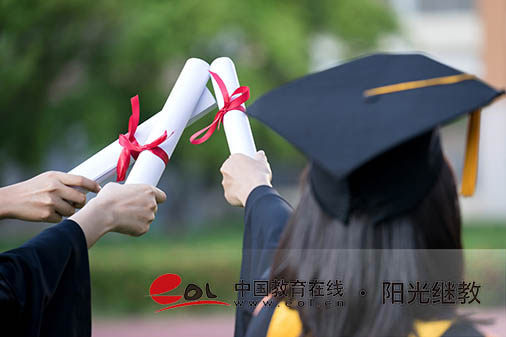 裸考成人高考會成功嗎？報名后要怎么規(guī)劃學習？