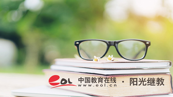 江蘇成人高考錄取分?jǐn)?shù)線是多少？查成績(jī)要注意什么？