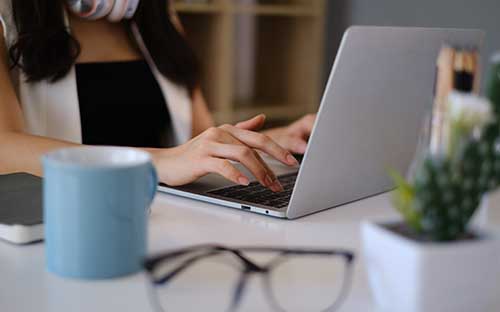 云南曲靖成人高考?？茍?bào)名官網(wǎng)在哪里？考試難嗎？