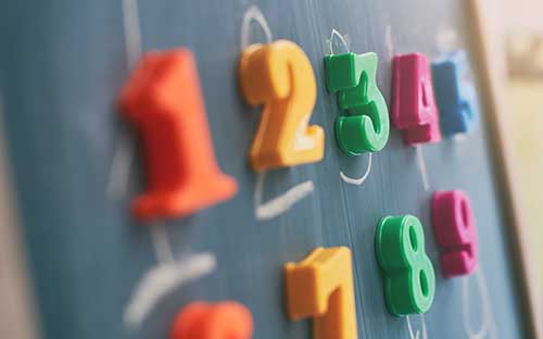 自考是什么時(shí)候報(bào)名？什么時(shí)候考試？