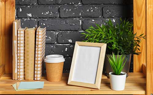 報(bào)名成人高考的條件有哪些？有復(fù)習(xí)資料嗎？