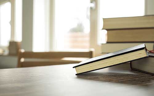 成人高考專升本需要買書嗎？不看書能過嗎？