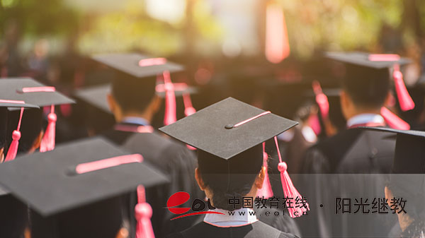 四川省成人高考報名有哪些專業(yè)？條件有哪些？