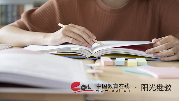 重慶成人高考要考哪些科目？一年考幾次？