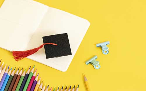 成人高考誰都能報(bào)名嗎？醫(yī)學(xué)類專業(yè)需要什么條件？