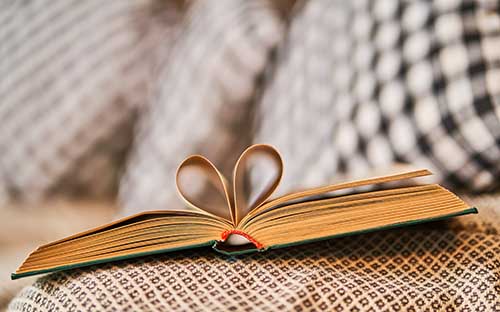 提升學(xué)歷報名照片需要幾寸的？電大文憑有什么用？