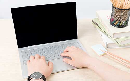 沒手藝怎么提升個人學歷？自考學習資源如何獲取？