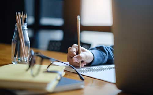 湖南成人高考每年什么時(shí)候報(bào)名？考試內(nèi)容是什么？