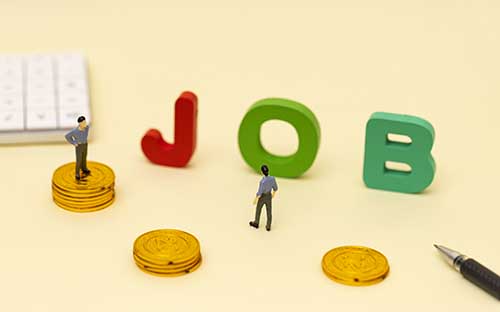 荊州成人高考如何報(bào)名考試？費(fèi)用是多少？