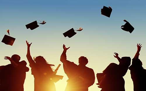 湖北襄陽(yáng)成人高考報(bào)名入口在哪里？有哪些報(bào)名條件？