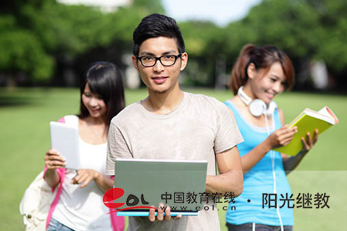 成人高考哪些專業(yè)比較好考？專業(yè)該怎么選擇？