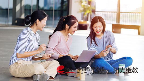 報(bào)名北京成人高考有哪些限制條件？需要注意哪些事項(xiàng)？