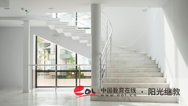 廈門成人高考去哪里報(bào)名？值得讀嗎？