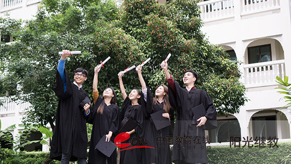 安徽成人高考報(bào)名時(shí)間是多久？怎么報(bào)名？