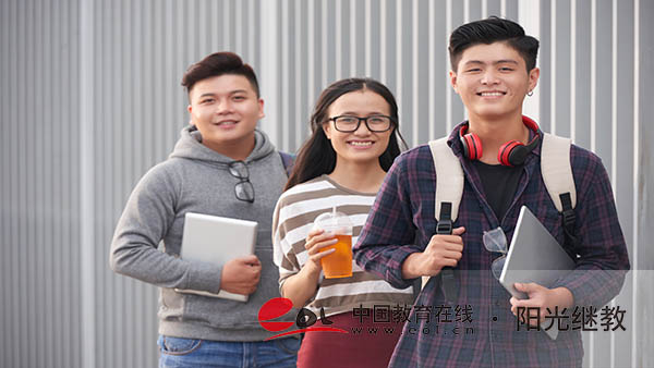 成人高考考試題型有哪些？難度大嗎？