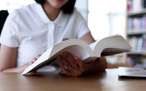 英國大學(xué)碩士預(yù)科適合哪些人