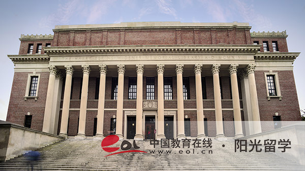 美國配飾設(shè)計專業(yè)本科留學(xué)費用多少錢