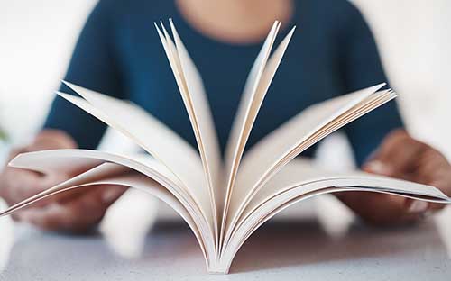 英國本科珠寶設計專業(yè)怎么樣，留學推薦哪些學校
