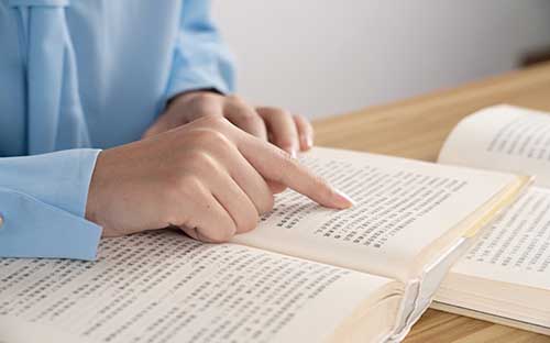 英國(guó)留學(xué)設(shè)計(jì)專業(yè)哪個(gè)學(xué)校好，有什么推薦