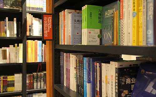 國內(nèi)國際本科大學(xué)的學(xué)費(fèi)多少錢，預(yù)算準(zhǔn)備多少