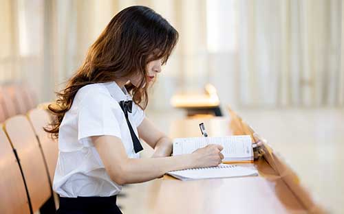 英國留學如何跨專業(yè)錄取，跨專業(yè)申請難不難