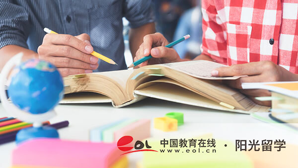 英國(guó)留學(xué)數(shù)據(jù)藝術(shù)專業(yè)研究生費(fèi)用一年多少錢(qián)