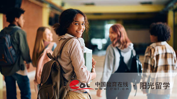 愛爾蘭配飾設計專業(yè)本科留學有哪些申請條件