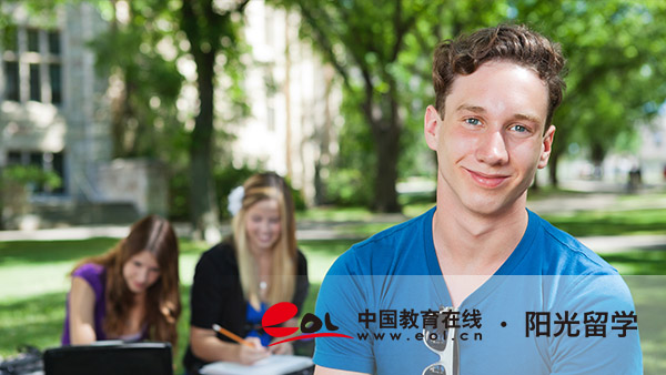 韓國藝術(shù)史與理論專業(yè)本科留學(xué)費(fèi)用