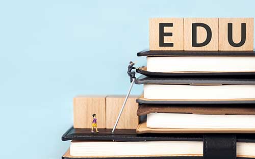 湖北襄陽自考?？圃谀膱?bào)名？有哪些報(bào)名條件？