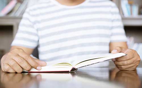 自考本科報(bào)名后考哪幾門？有哪些要求？