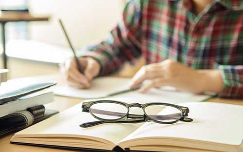 浦東新區(qū)自考的報(bào)名時(shí)間是多久？有什么優(yōu)勢？