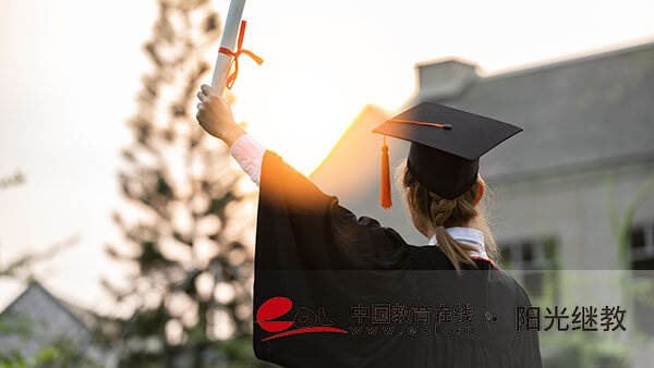 貴州自考不考數(shù)學的專業(yè)有哪些？報名入口有嗎？