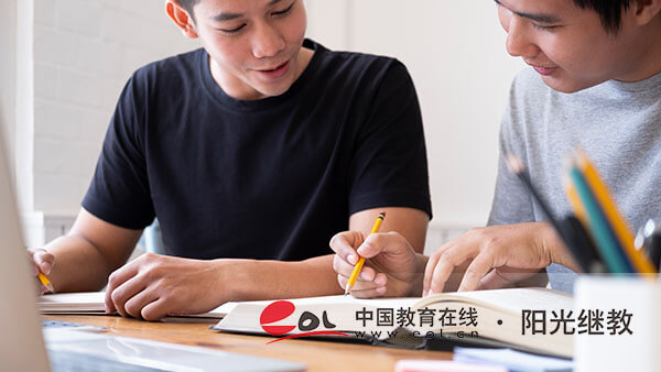 學(xué)生要自考要去哪里報名？有什么條件？