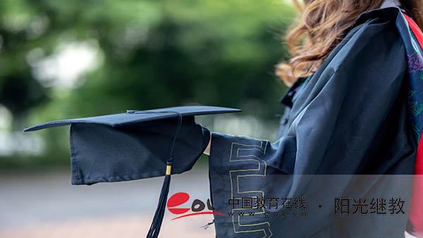 自考本科的報名流程有哪些？專業(yè)有哪些？